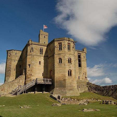 Quels sont les meilleurs hôtels près de Warkworth Castle & Hermitage ? Amble Extérieur photo